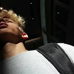 Meet your Posher, Corey